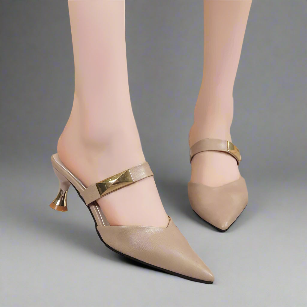 SELENA RIVET HEEL