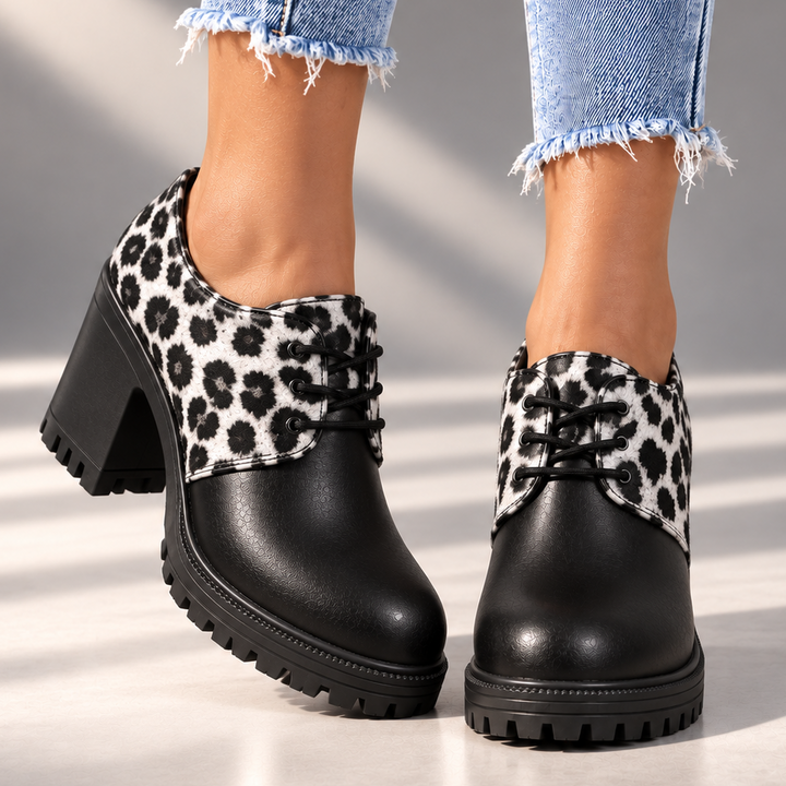 ROXIE LANE RETRO HEELS