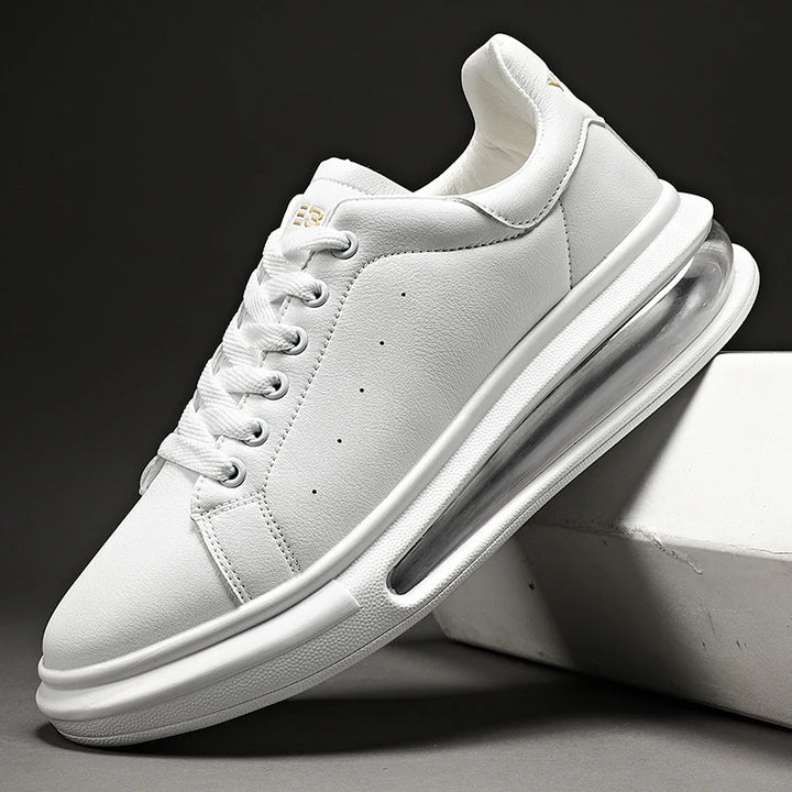 MANHATTAN STRIDE SNEAKERS