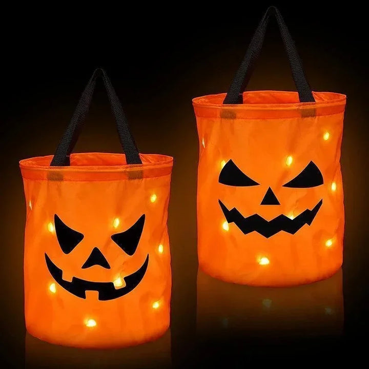 LED TRICK-OR-TREATER BASKET