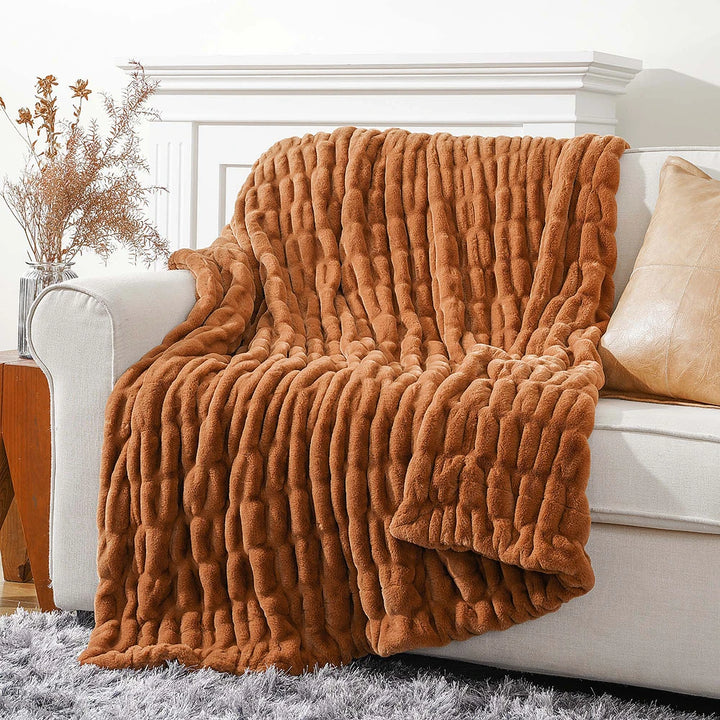 ASPEN PLUSH THROW BLANKET