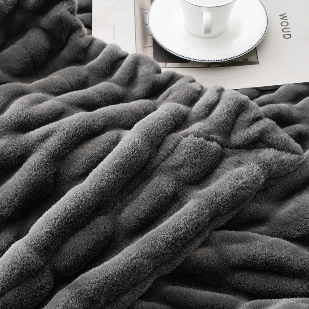 ASPEN PLUSH THROW BLANKET