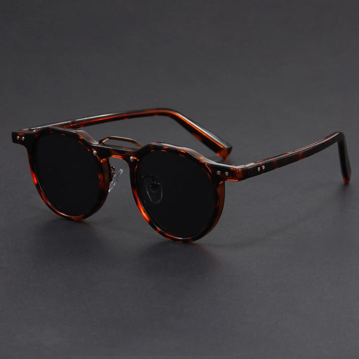 SAINT VIENNA SUNNIES
