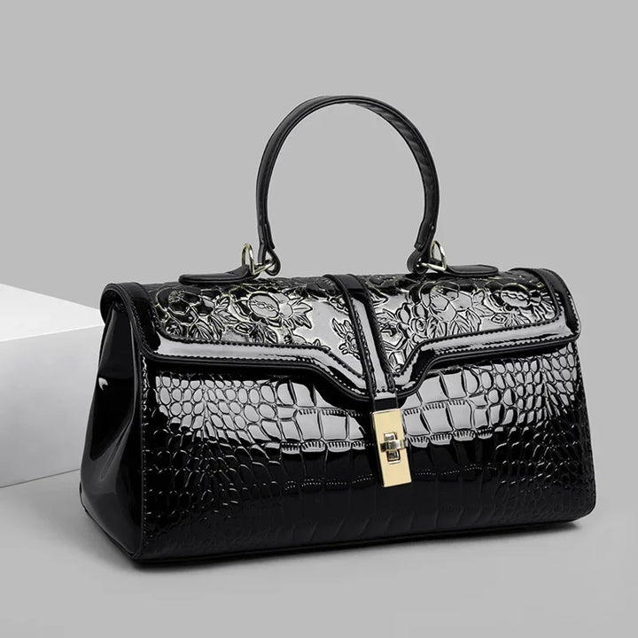BROOKLYNITE HAND BAG