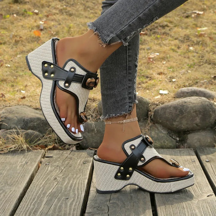 CATALINA BELLE SLIDES