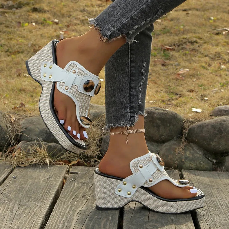 CATALINA BELLE SLIDES