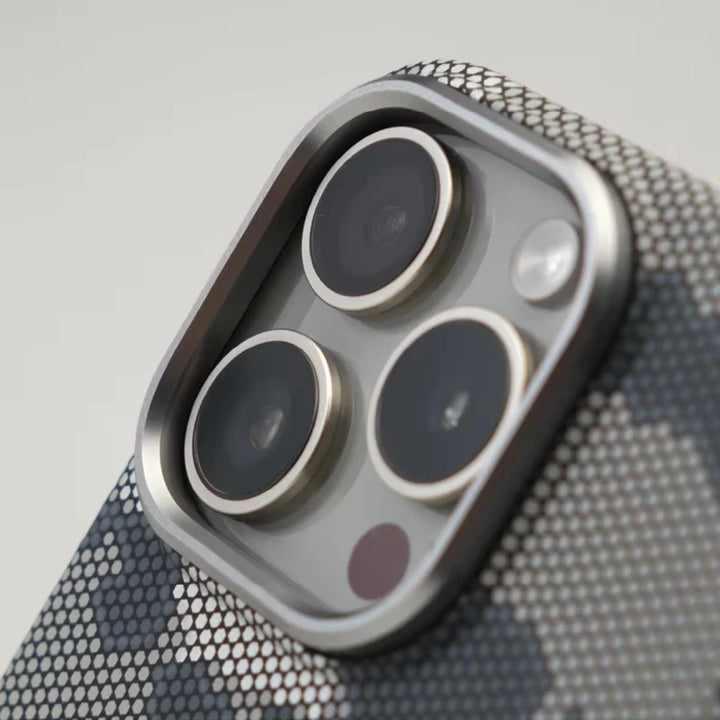 SHADOWGRID IPHONE CASE