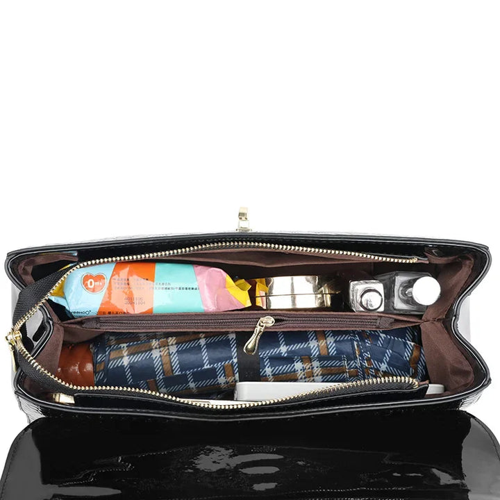 BROOKLYNITE HAND BAG