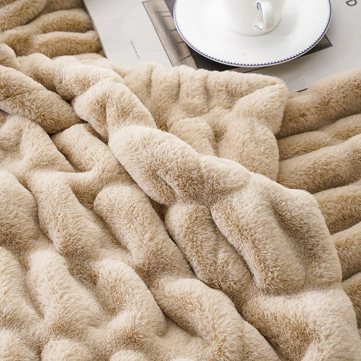 ASPEN PLUSH THROW BLANKET