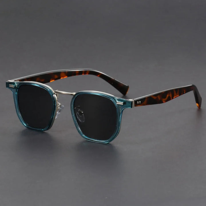 SIENNA BAY SUNNIES