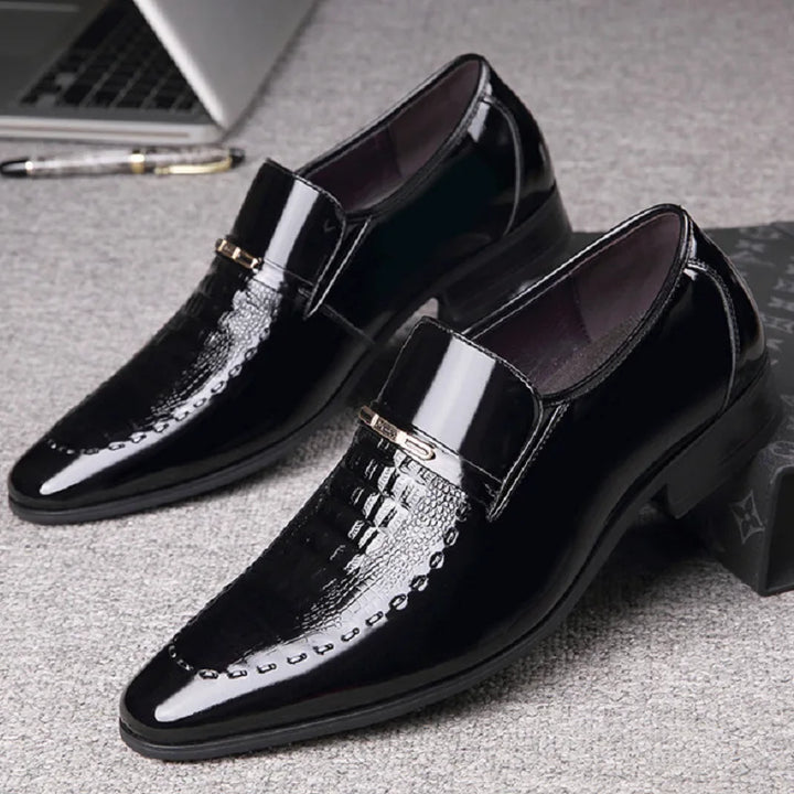 VESCARI LEATHER LOAFERS
