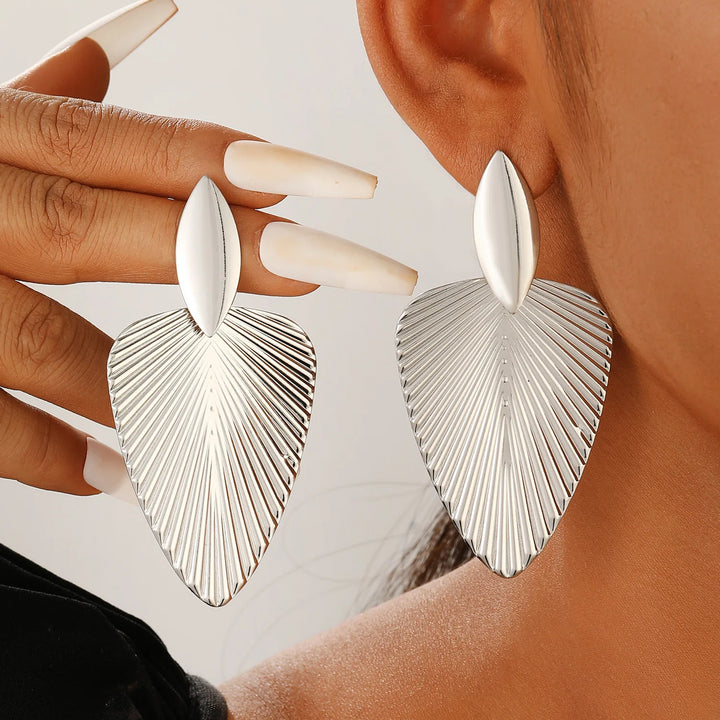 AURORA PALM EARRINGS