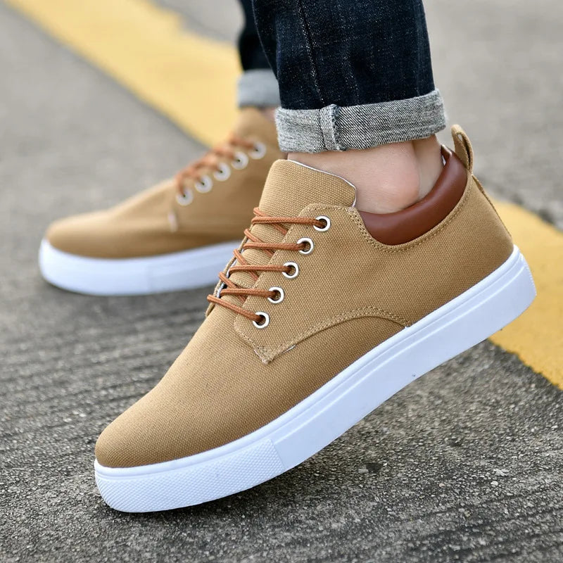 HAYDEN CLASSIC CANVAS SNEAKERS