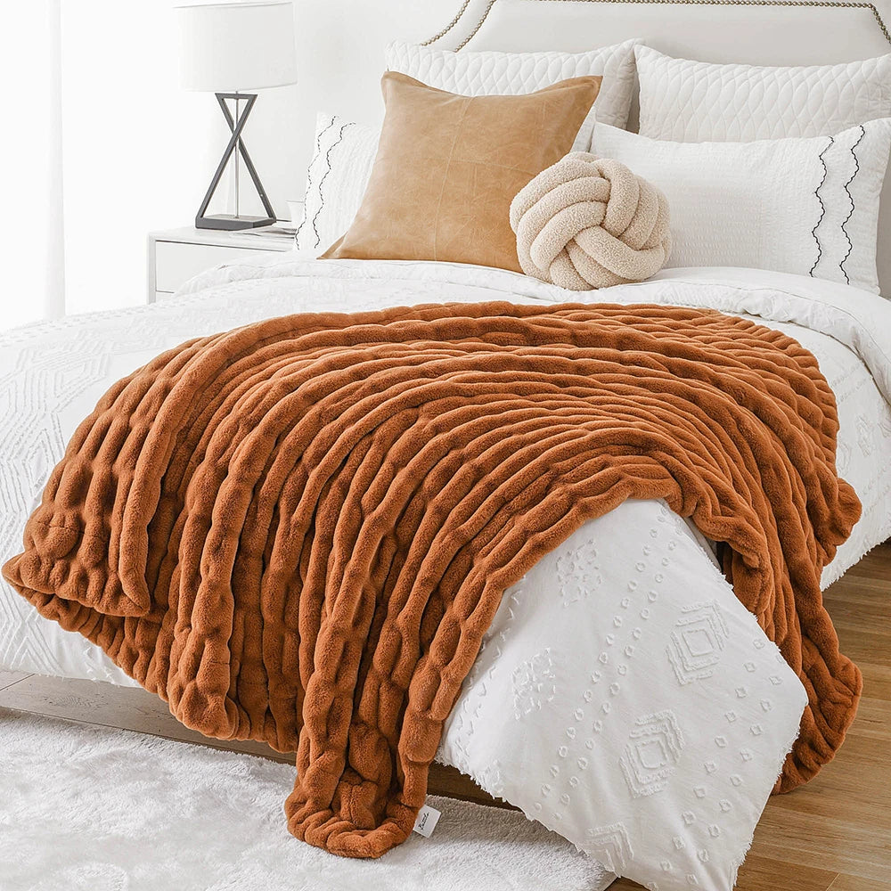 ASPEN PLUSH THROW BLANKET