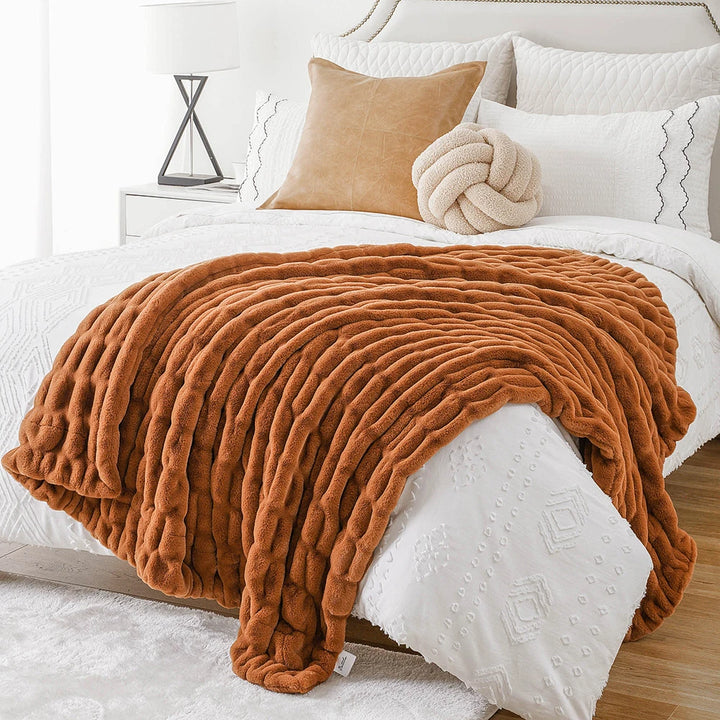 ASPEN PLUSH THROW BLANKET