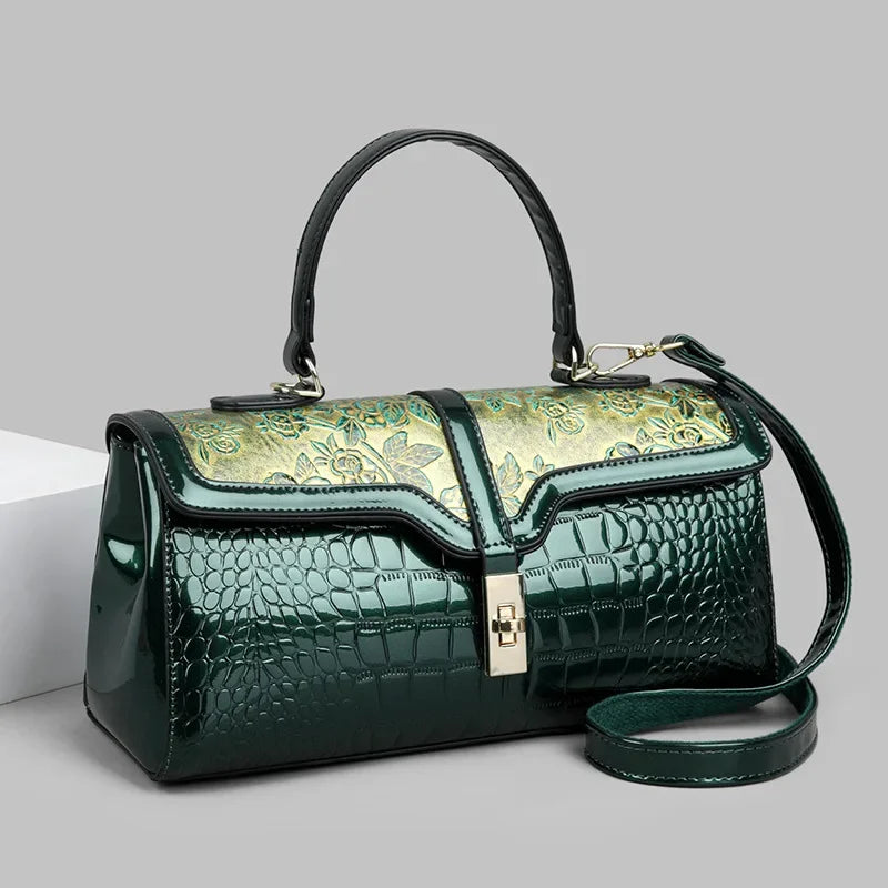 BROOKLYNITE HAND BAG