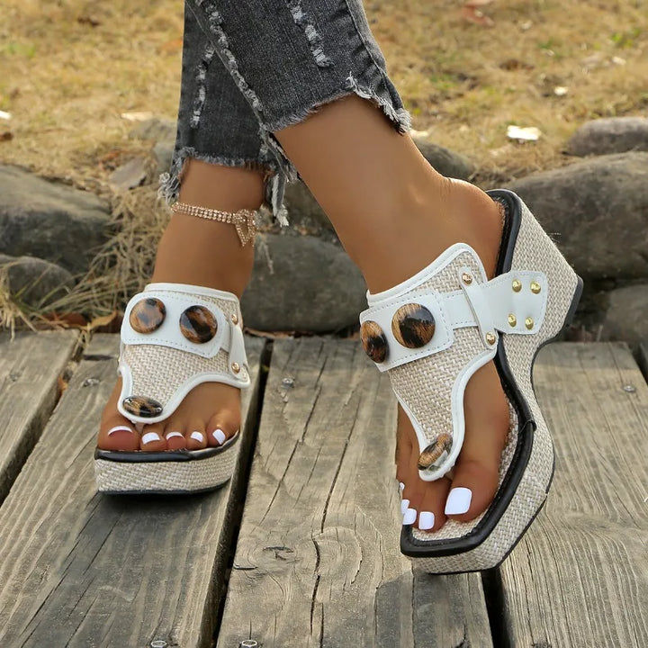 CATALINA BELLE SLIDES