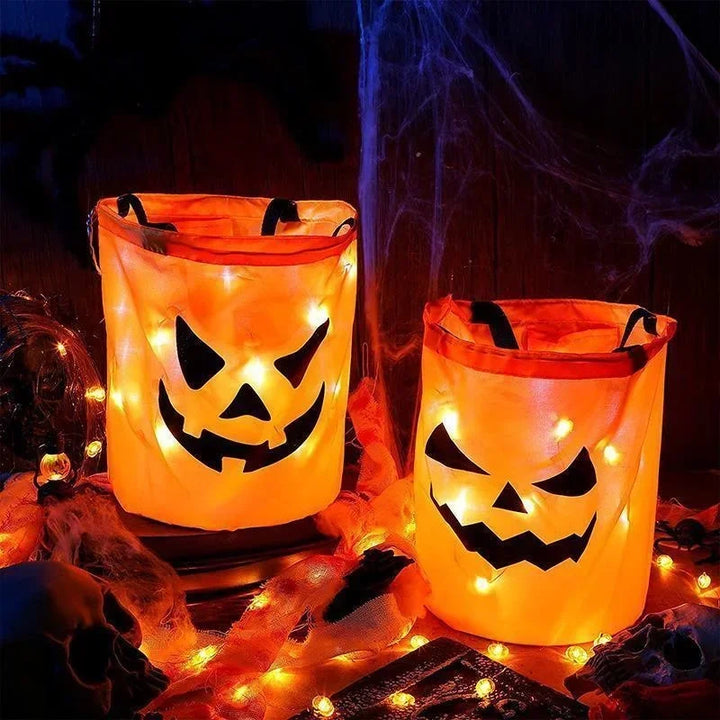 LED TRICK-OR-TREATER BASKET