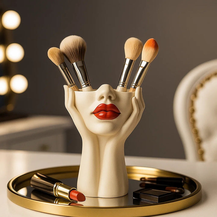 SCARLETT POISE MAKEUP HOLDER