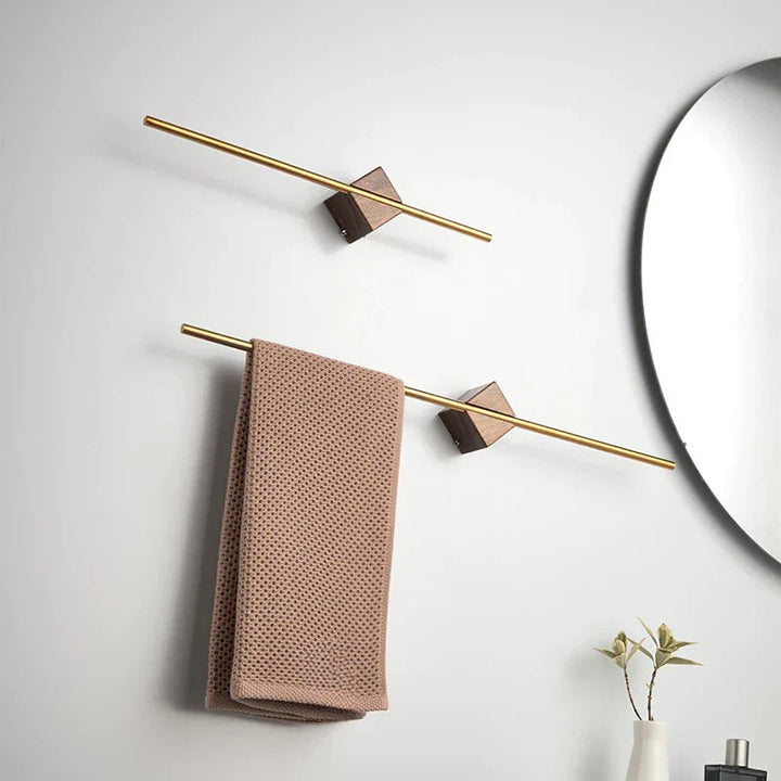 DRIFTSTEEL TOWEL BAR