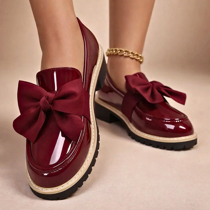 VIVIENNE BELLE LOAFERS