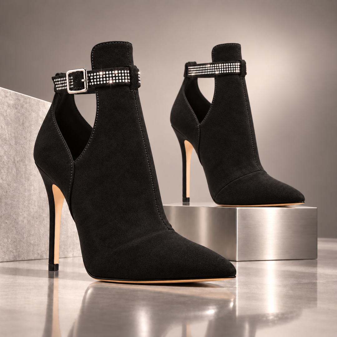 SAVANNAH HADLEY SUEDE HEELS