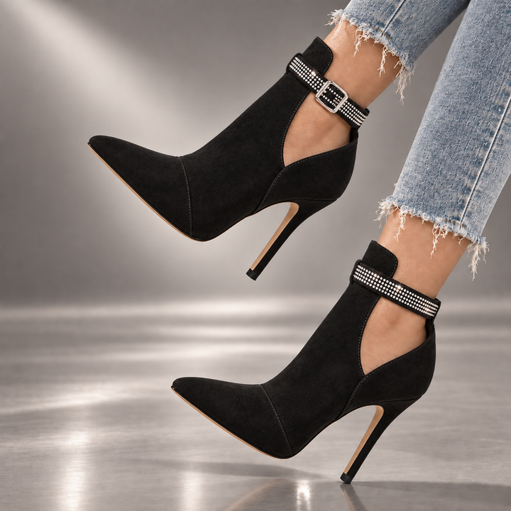 SAVANNAH HADLEY SUEDE HEELS